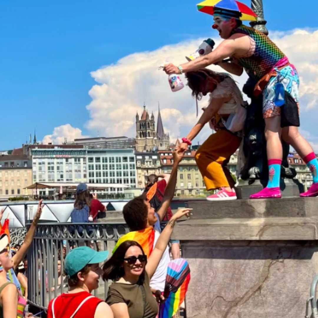 Migliaia di persone al Pride della Svizzera romanda