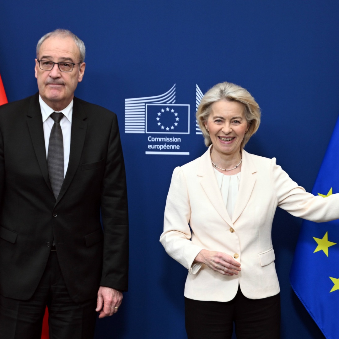 Accordi con l'UE, la commissione: «Serve il voto a doppia maggioranza»