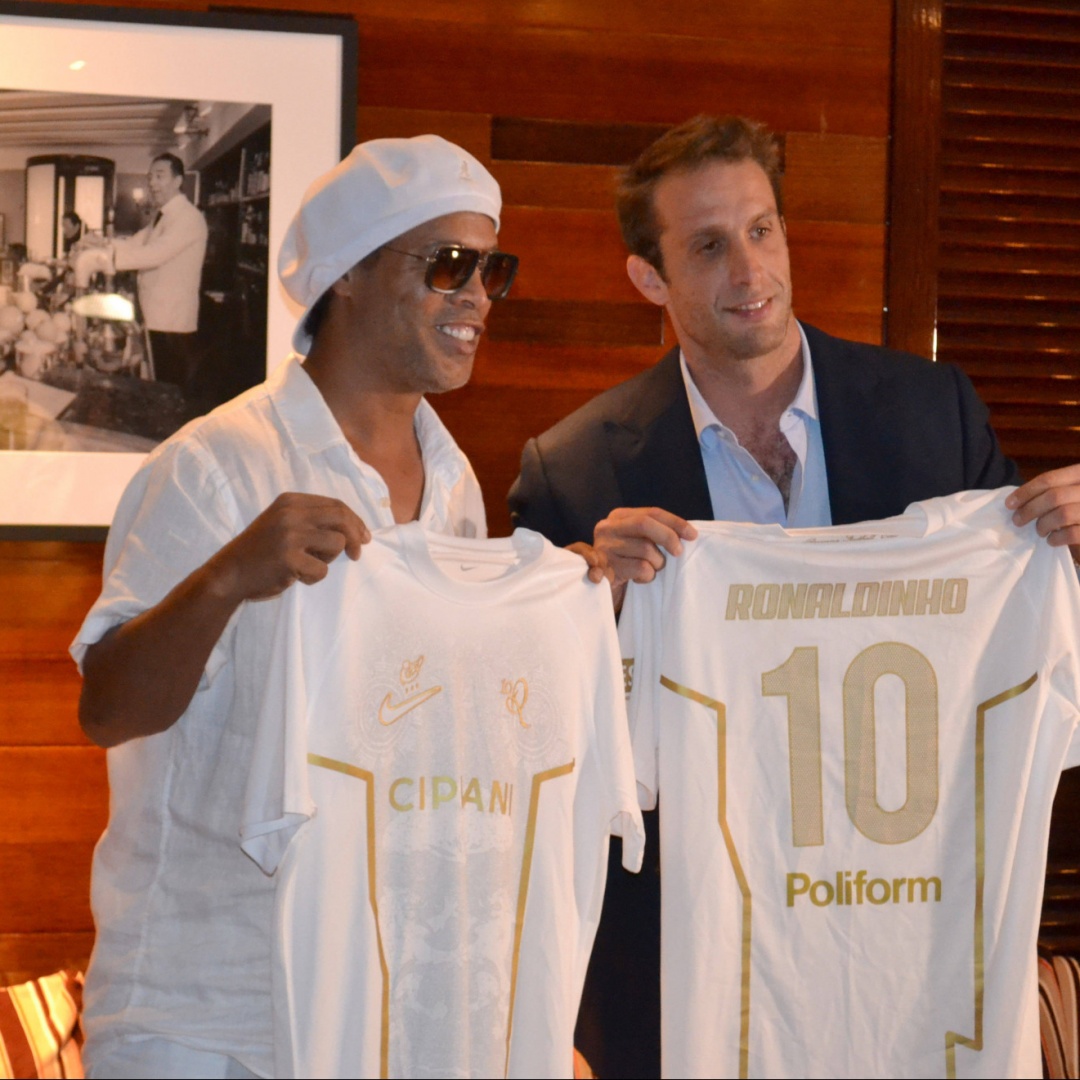 La Romagna è in delirio per Ronaldinho