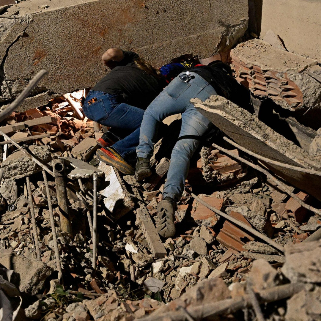 Due violente scosse di terremoto: «Si temono molte vittime»