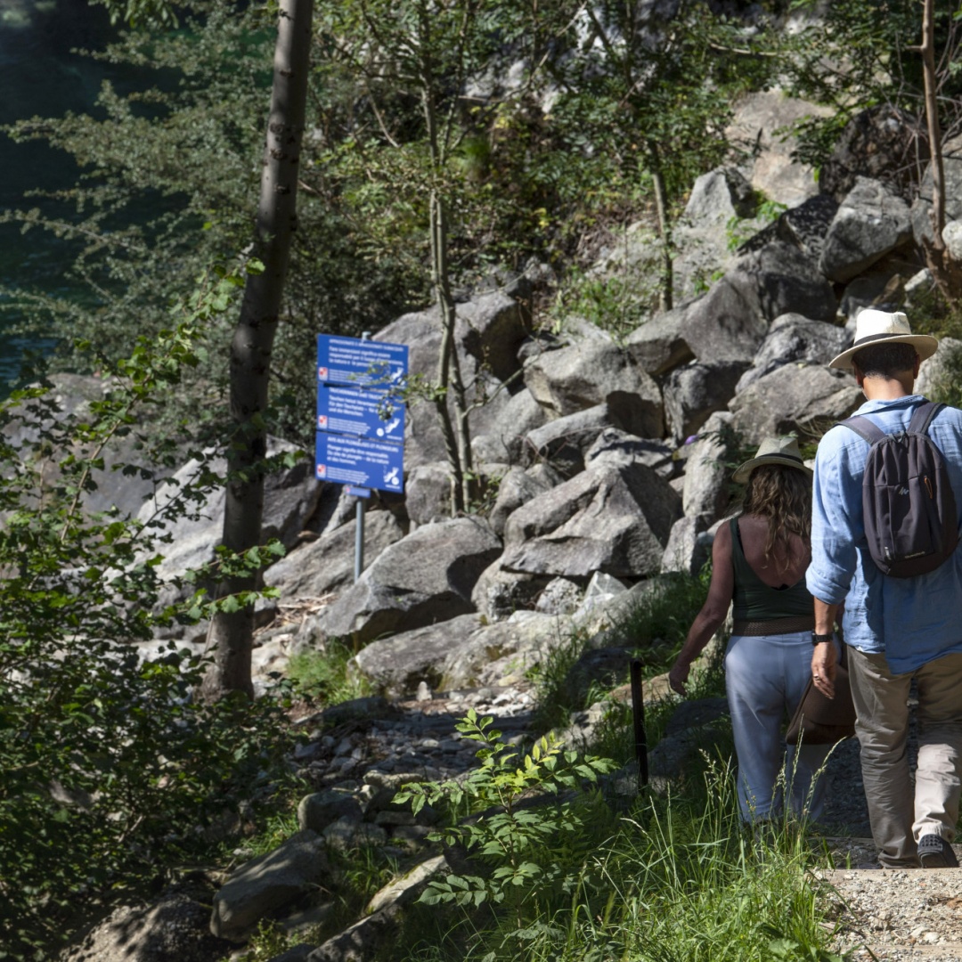 Sentieri più puliti, comunità più unita: a Lavertezzo torna la giornata ecologica