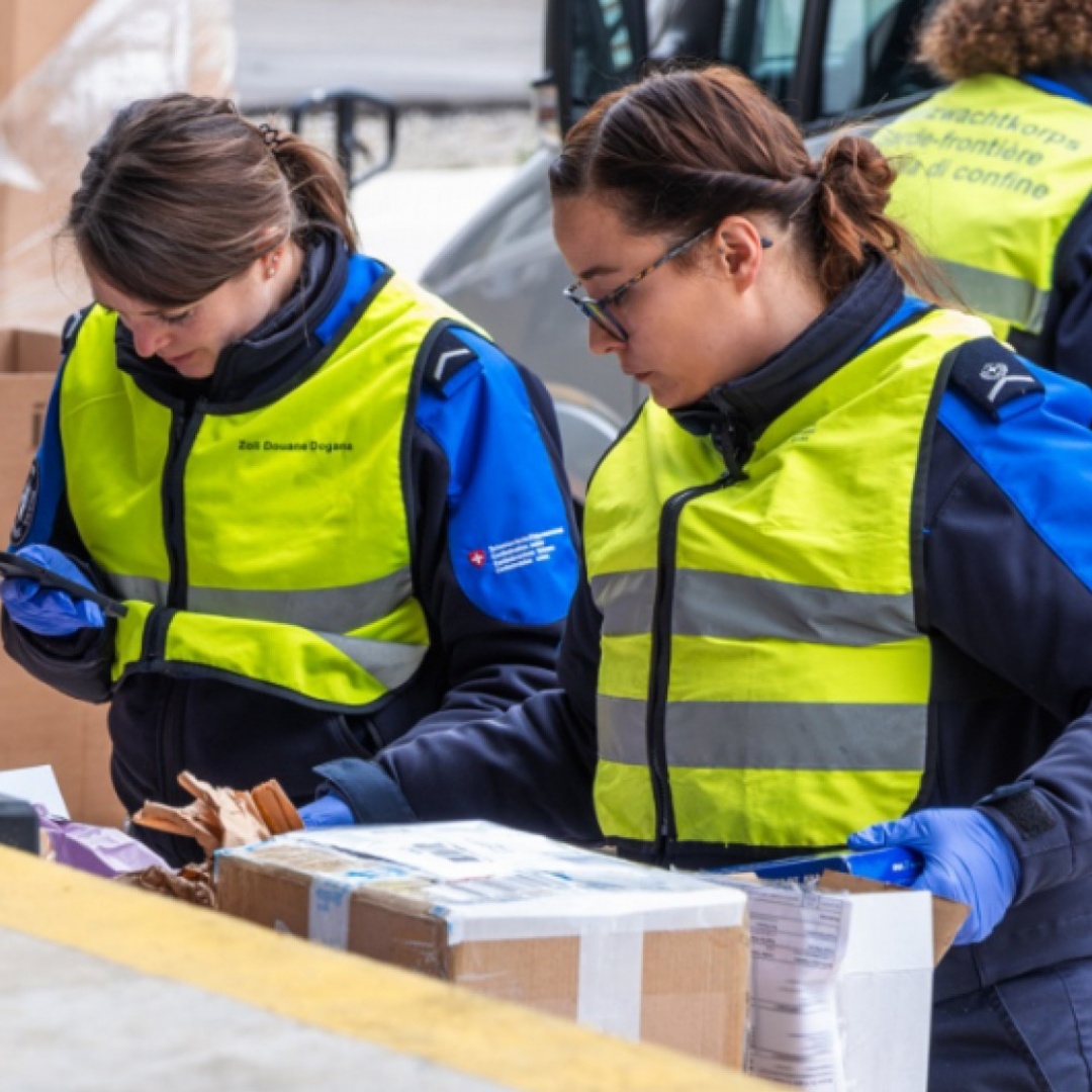 Swissmedic dichiara guerra all'importazione di peptidi: sequestrata una spedizione su due