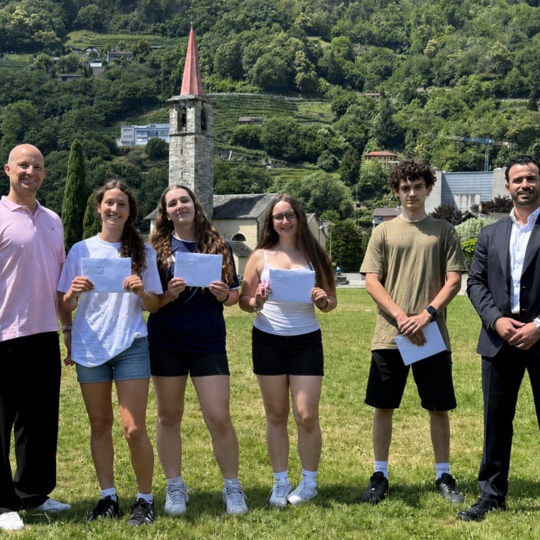UBS premia i migliori studenti della Scuola media di Giubiasco
