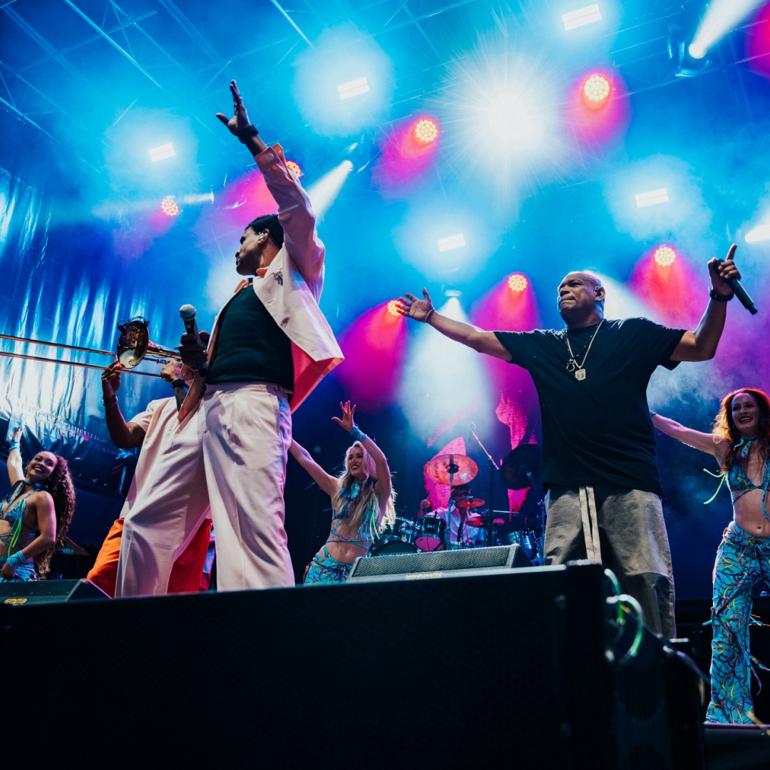 Una grande festa latina con i Gente De Zona