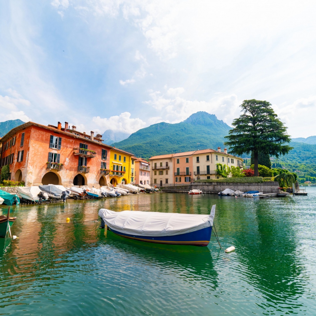 Al lago con i nipoti, malore in acqua: muore un 65enne