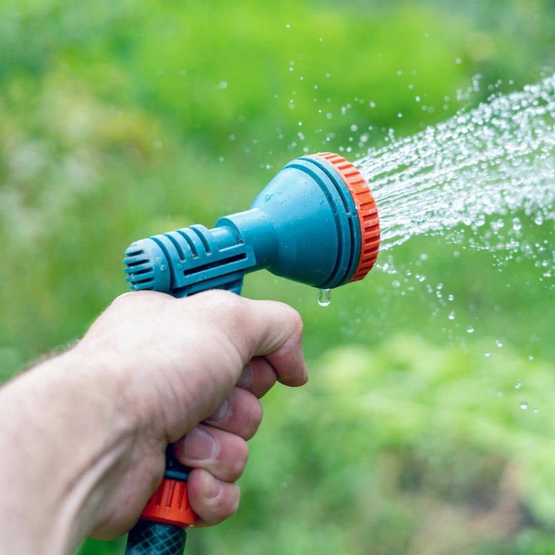 Appello del Municipio per risparmiare acqua: «Ne stiamo usando troppa»