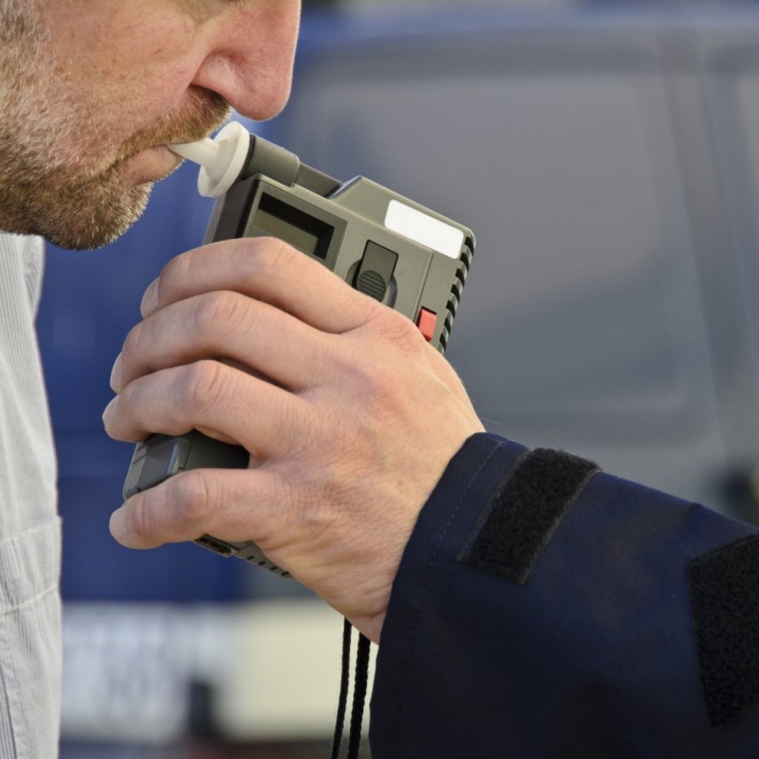 Alcol al volante, nei guai un 36enne