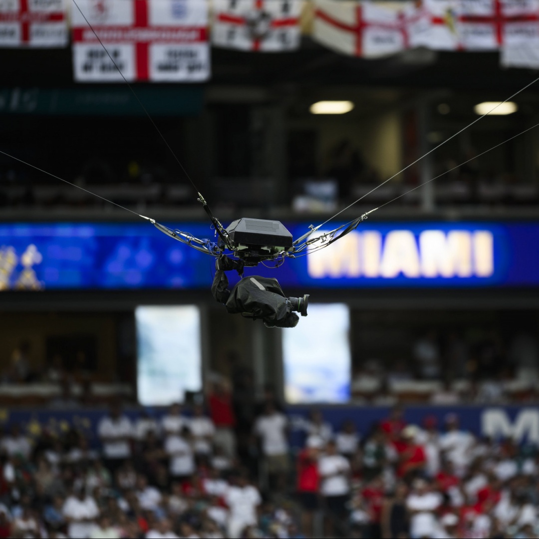 Scandalo o falso allarme? Il gol dell'Inghilterra fa esplodere il caso spidercam