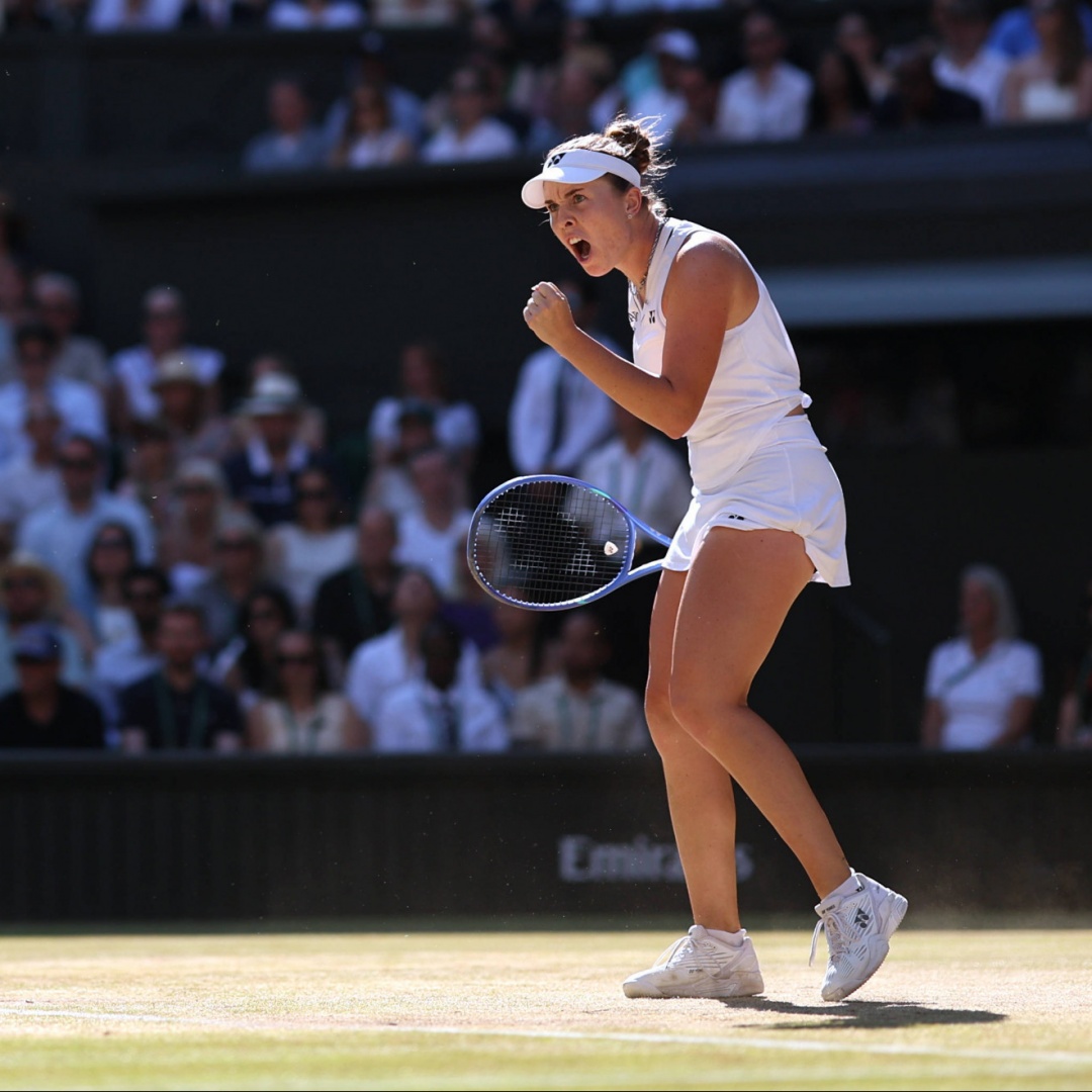 Dominio, paura e trionfo: Noskova regina a Wimbledon