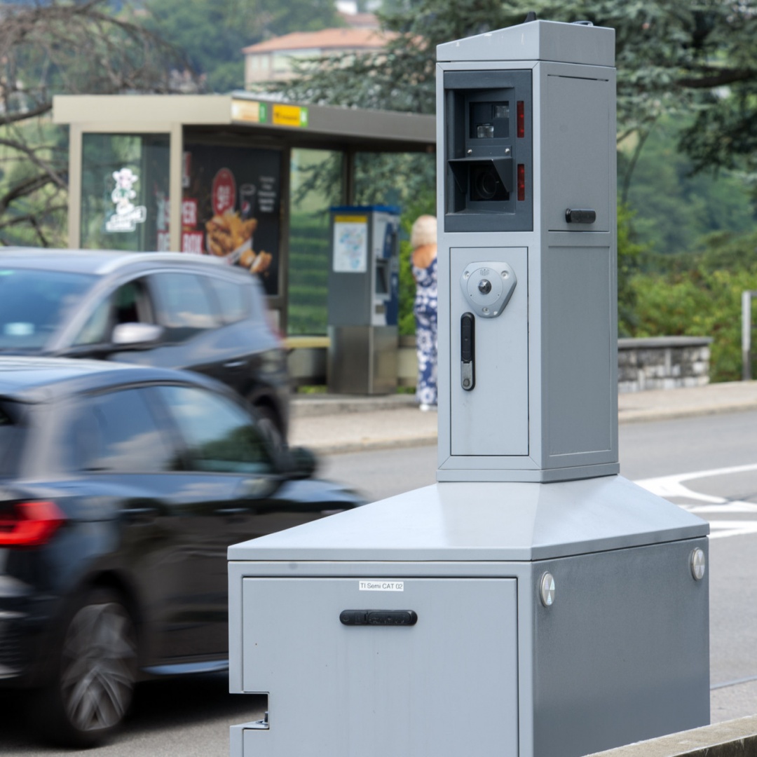 Il favonio spazza via la canicola, restano i radar