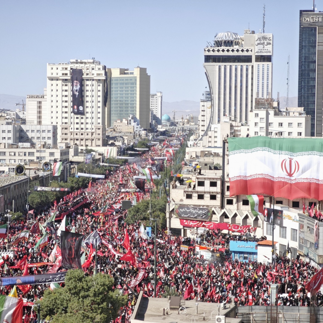 Conclusa la cerimonia pubblica del funerale di Ali Khamenei