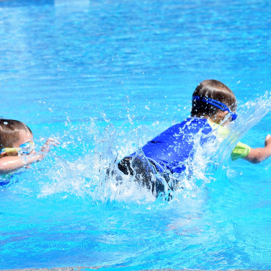 Meno piscine, più pericoli: cresce il numero di bambini che non imparano a nuotare