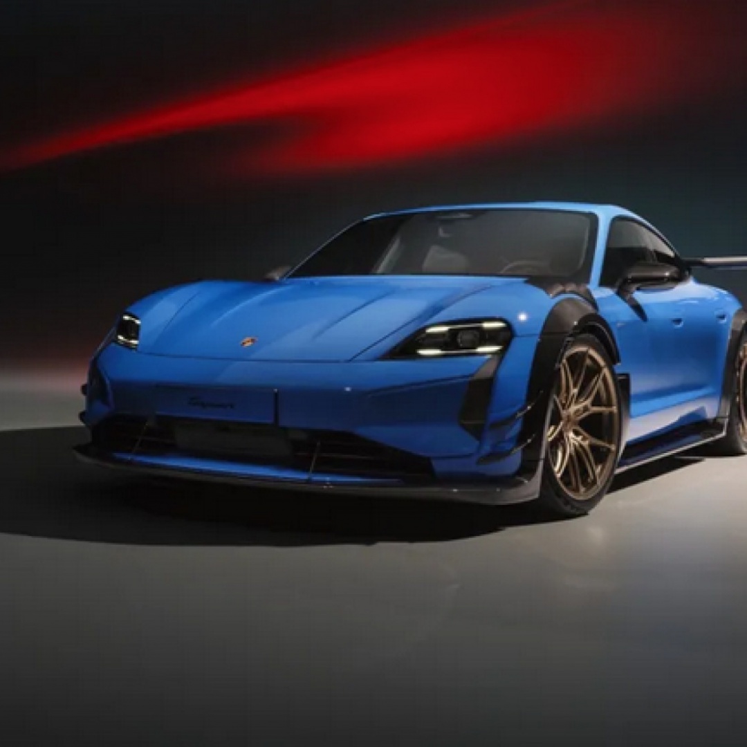 Porsche, il gusto di cambiare marcia della nuova Taycan
