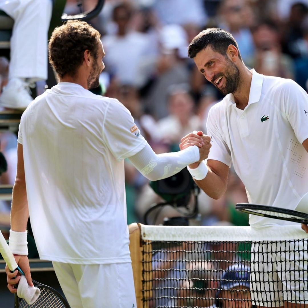Djokovic sfila un altro record a Federer