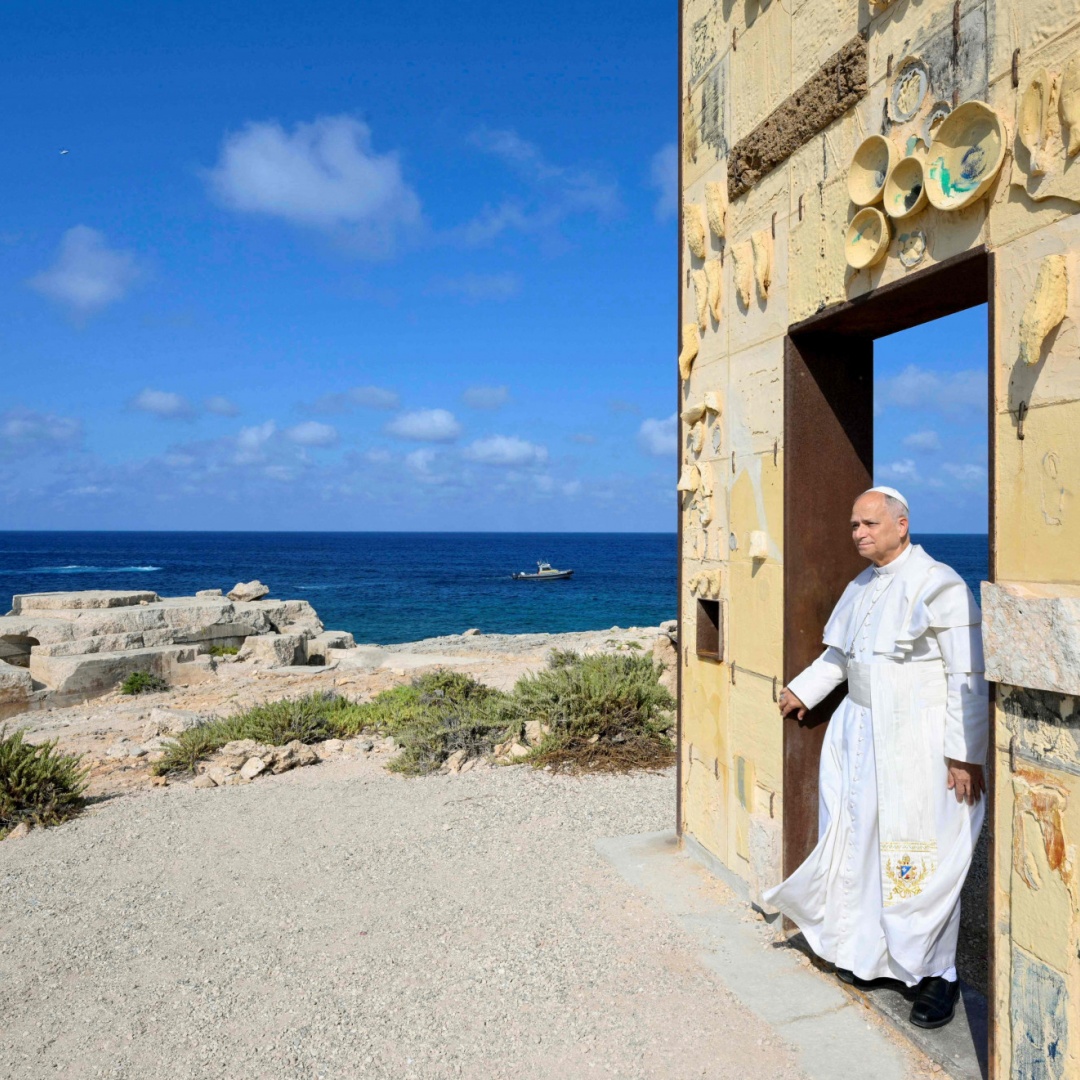 Leone XIV a Lampedusa, «miracolo di umanità»