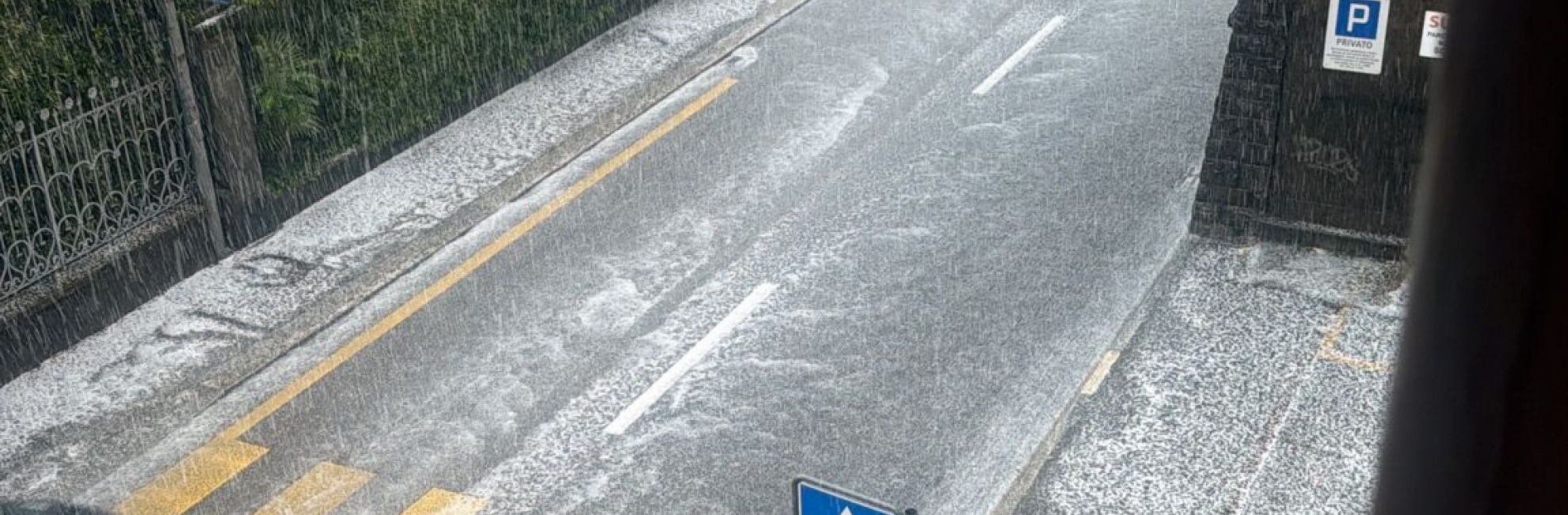 Bufera di acqua e grandine nel Luganese | laRegione.ch