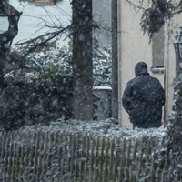 Il "guaritore di Berna" non molla, ma è accerchiato