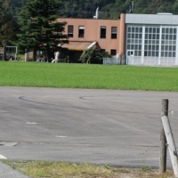Sulla pista il giorno dopo: "La gente entra, anche in auto"