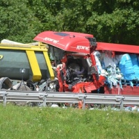 Gravissimo incidente sulla A2, si lavora senza sosta