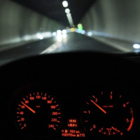 Dieci sorpassi a oltre 200 km/h: manager condannato