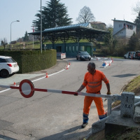 Valichi chiusi, un altro sindaco sbotta: «Decisione anacronistica»