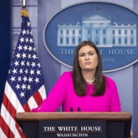 Trump silura gli uomini ma risparmia le donne