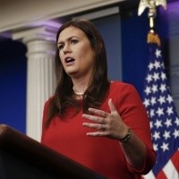 Gaffe della portavoce di Trump: sbaglia e lo chiama "Obama"