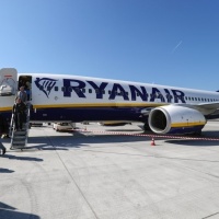 Ryanair taglia 2000 voli