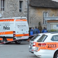 Ha intimato due volte l’alt, poi ha sparato tre colpi
