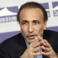 Ramadan si difende dalle accuse di stupro: «Campagna calunniosa»