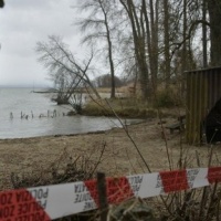 Trovata morta nel lago, legata. «Avevo sentito rumori sospetti»