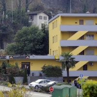 Al Bosco le prostitute ci sono ancora, e i condomini non ne possono più