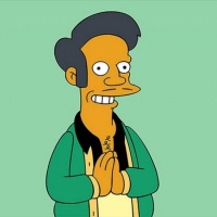 In seguito alle polemiche, la voce di Apu dei Simpson è pronta a lasciare