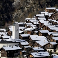 La prima famiglia si trasferisce ad Albinen: riceverà 70mila franchi