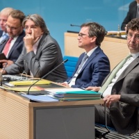 Il ministro preleva 700mila franchi. La pensione però non cala