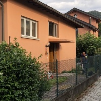 Incendio in una casa: ritrovato il corpo di una donna