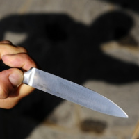 Tentò più volte di uccidere la compagna, 30enne presto a processo