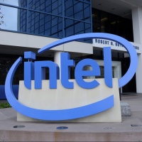 Intel: stop alle attività modem 5G smartphone, avanti sulle reti