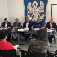 Acque pericolose, spuntano nuovi cartelli e bagnanti "sentinella"
