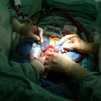 Operazioni "fasulle", neurochirurgo sotto inchiesta