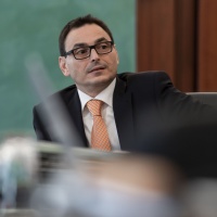 De Rosa: «Inaccettabile un aumento delle casse malati»
