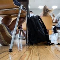 Nuovo orario del liceo: «L’introduzione va sospesa»