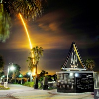 Space X: in orbita 60 satelliti per la connessione internet