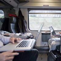 I funzionari federali potranno timbrare già in treno