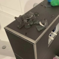 La candela di Ikea esplode nel bagno