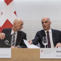 210 contagi in Svizzera, l'esercito aiuta il Ticino