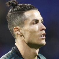 Coronavirus: CR7 trasforma i suoi hotel in ospedali