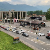 È corsa all'hamburger