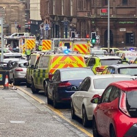 Accoltellamento multiplo a Glasgow, l'aggressore è stato ucciso
