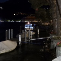Scomparso nel lago mentre faceva il bagno
